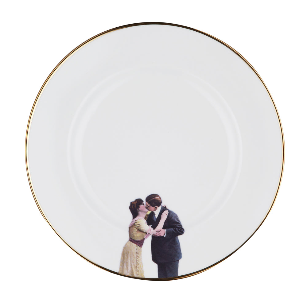 Set of 4 Kissing Couple 22kt Gold Dinner Plates