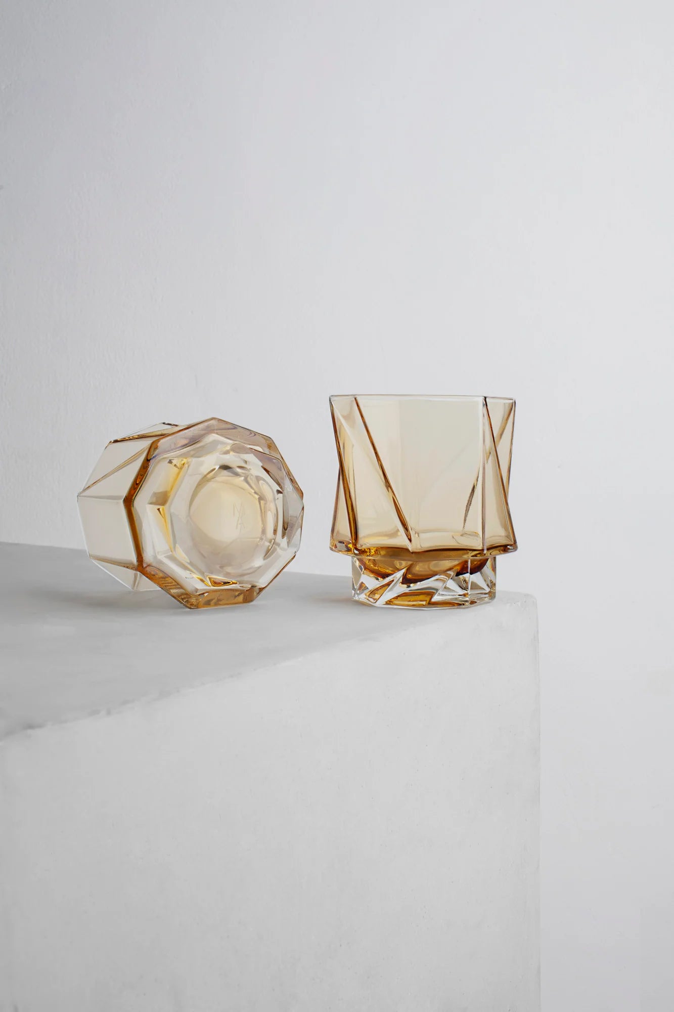 Set of 2 Handblown Tinted Gold Maxid Tumblers